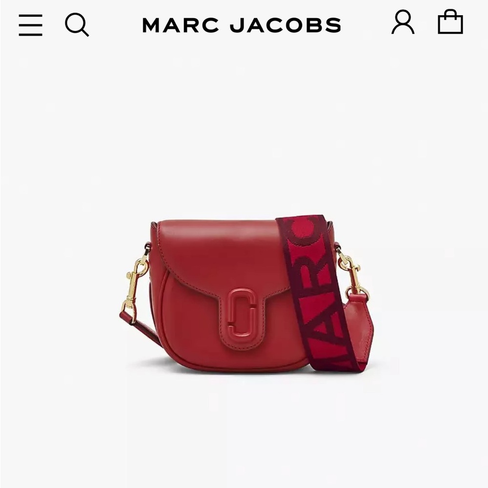 NWT. Marc Jacobs True Red Crossbody Saddle Bag